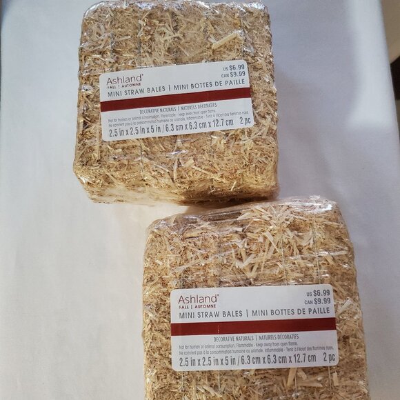 Mini Straw Bales 2.5” x 2.5” x 5” – Ashland - Two Pack of (2) Each - Picture 9 of 9